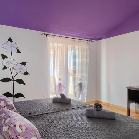 Lavanda By Guide *