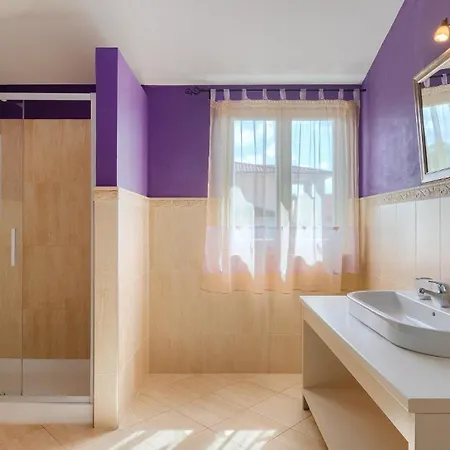 Lavanda By Guide Villa *