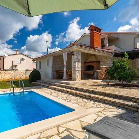 Lavanda By Guide Villa